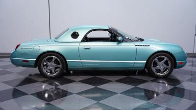 2002 Ford Thunderbird