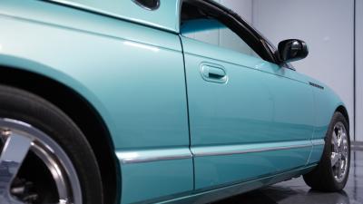 2002 Ford Thunderbird