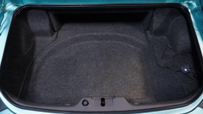 2002 Ford Thunderbird