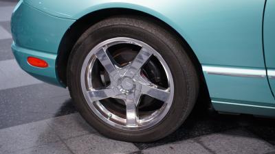 2002 Ford Thunderbird