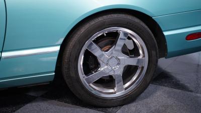 2002 Ford Thunderbird