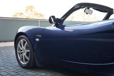 2004 Lotus Elise