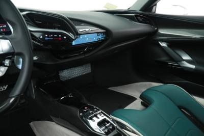 2022 Ferrari SF90 STRADALE