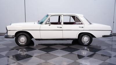 1966 Mercedes - Benz 250S