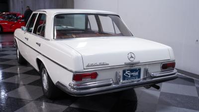 1966 Mercedes - Benz 250S