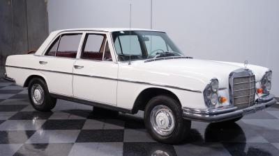 1966 Mercedes - Benz 250S