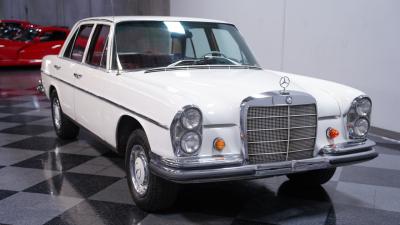 1966 Mercedes - Benz 250S