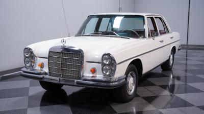 1966 Mercedes - Benz 250S
