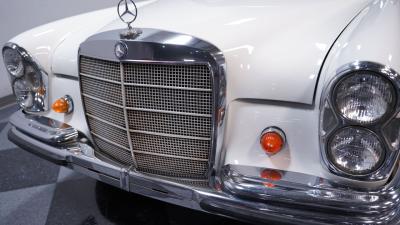 1966 Mercedes - Benz 250S