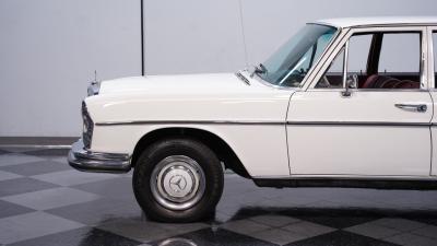 1966 Mercedes - Benz 250S