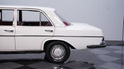 1966 Mercedes - Benz 250S