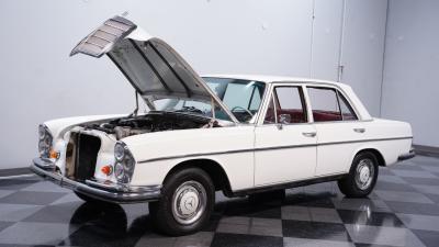 1966 Mercedes - Benz 250S