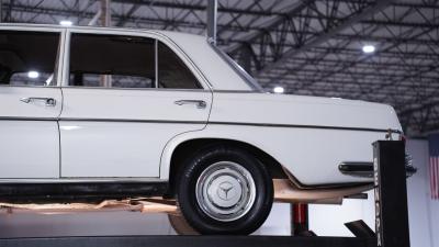 1966 Mercedes - Benz 250S