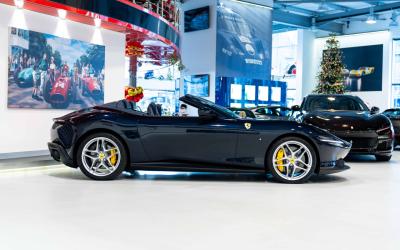2024 Ferrari ROMA SPIDER