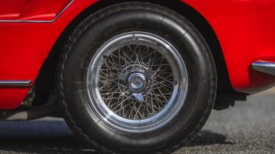 1967 Ferrari 330 GT 2+2 Series II