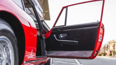 1967 Ferrari 330 GT 2+2 Series II