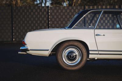 1964 Mercedes - Benz 230 SL PAGODA