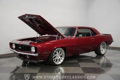 1969 Chevrolet Camaro SS Tribute Restomod