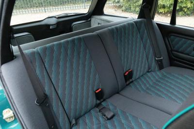 1993 BMW 316i Touring &ldquo;Design (Individual) Edition&rdquo; with 47.000 kms