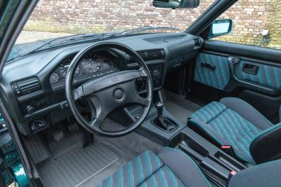 1993 BMW 316i Touring &ldquo;Design (Individual) Edition&rdquo; with 47.000 kms