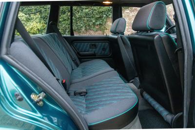 1993 BMW 316i Touring &ldquo;Design (Individual) Edition&rdquo; with 47.000 kms