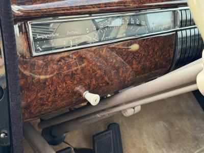 1940 Cadillac Model 9033