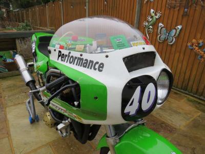 1985 HARRIS KAWASAKI RACE BIKE