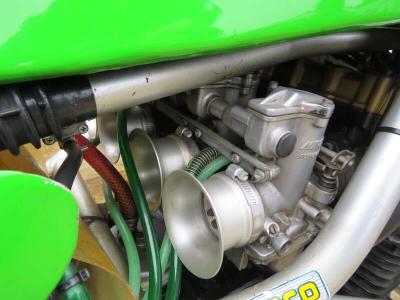 1985 HARRIS KAWASAKI RACE BIKE