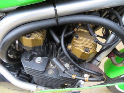 1985 HARRIS KAWASAKI RACE BIKE