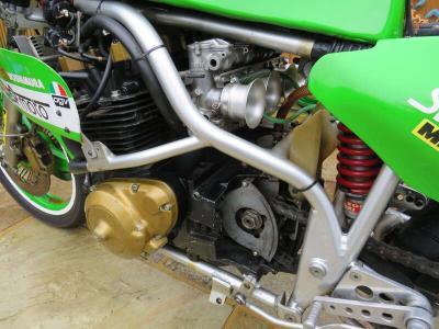 1985 HARRIS KAWASAKI RACE BIKE