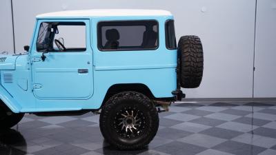 1976 Toyota Land Cruiser FJ40 Restomod