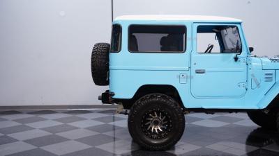 1976 Toyota Land Cruiser FJ40 Restomod