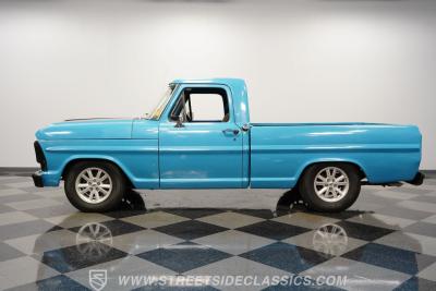 1967 Ford F-100