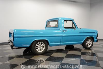 1967 Ford F-100