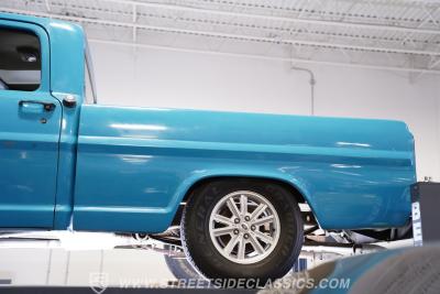 1967 Ford F-100