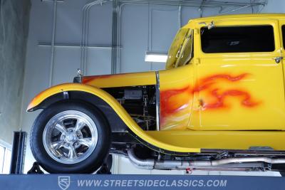 1929 Ford 5-Window Coupe