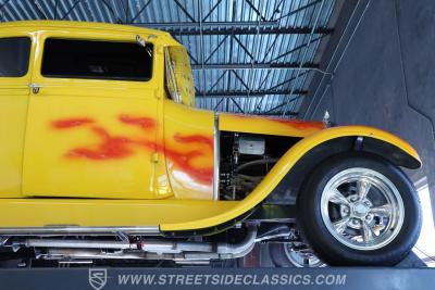 1929 Ford 5-Window Coupe