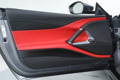 2022 Ferrari 812 GTS