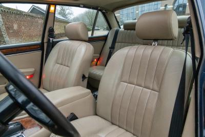 1987 Jaguar XJ12 Sovereign &ldquo;The timeless XJ series&rdquo;