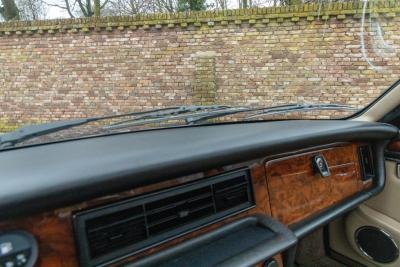 1987 Jaguar XJ12 Sovereign &ldquo;The timeless XJ series&rdquo;