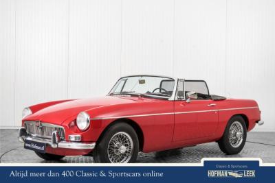 1966 MG B MGB overdrive chroom spaakwielen