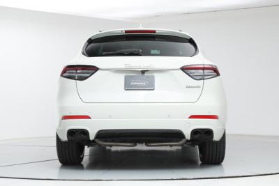 2022 Maserati Levante