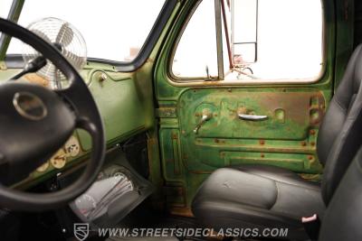 1960 Mack B-Series  Restomod