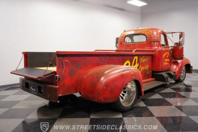 1960 Mack B-Series  Restomod