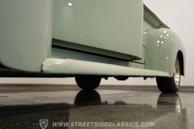 1950 Ford F-1 Restomod