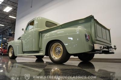 1950 Ford F-1 Restomod