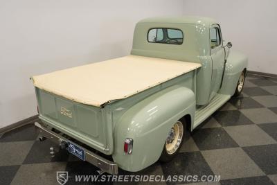 1950 Ford F-1 Restomod