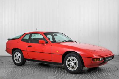 1986 Porsche 924S 2.5