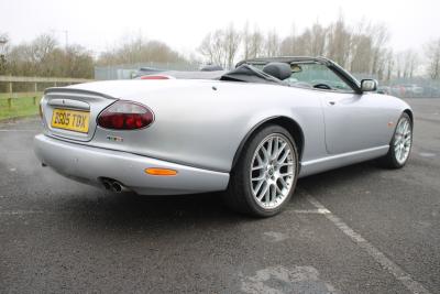 2005 Jaguar XKR CONVERTIBLE AUTO