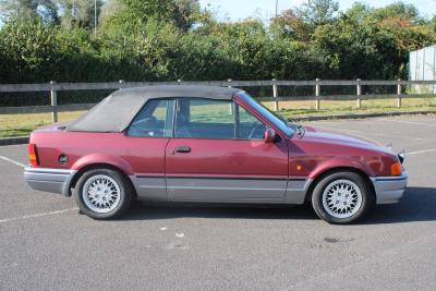 1990 Ford ESCORT XR3I CONVERTIBLE